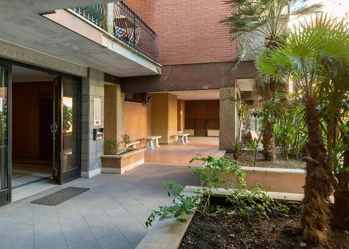 Walking Distance From San Pietro Apartment *