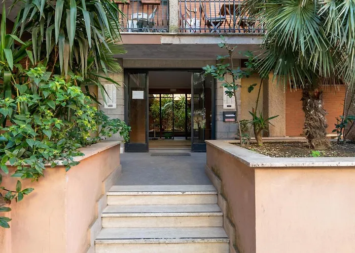 Apartment Walking Distance From San Pietro *